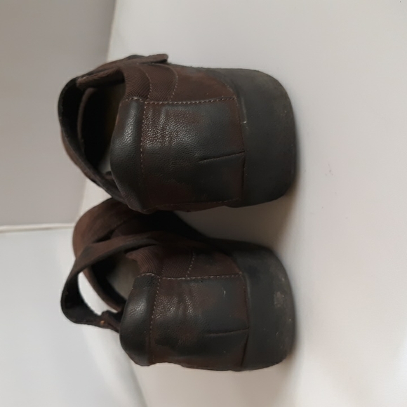 Clarks Cloudsteppers - Picture 3 of 10